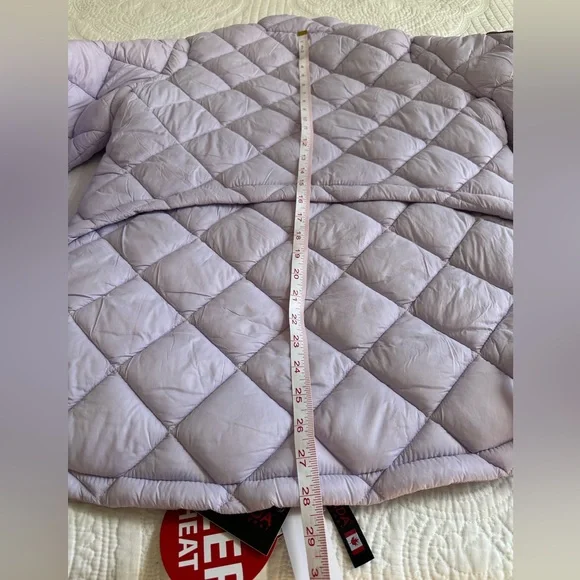 Canada WeatherGear. super light puffer jacket. Size M. - Picture 10 of 16